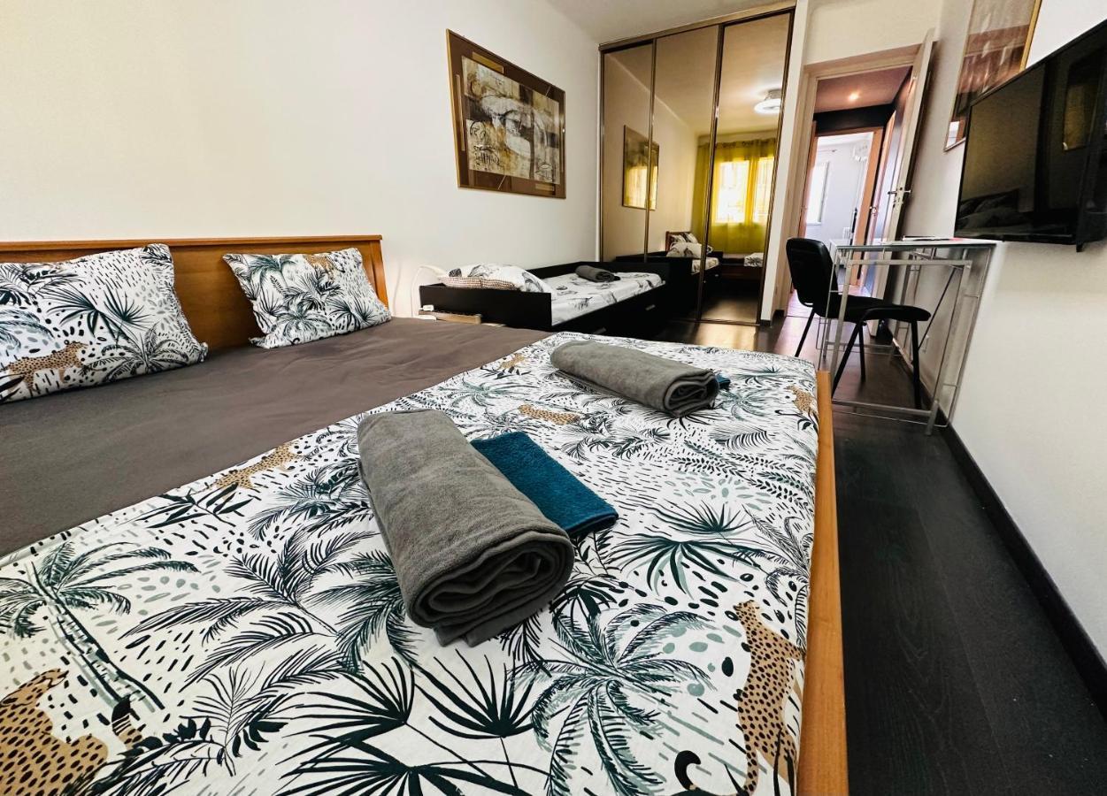 The Nice - 3 Rooms, 3Air Cond, 3Tv, 3Fans, 2 Wc, Wifi Everywhere 5Min Aeroport, Train, Beach, 1Min Tram, 15 Min Centre, Port, Parking Possible Екстер'єр фото