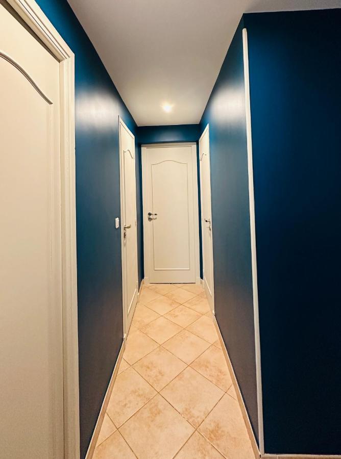 The Nice - 3 Rooms, 3Air Cond, 3Tv, 3Fans, 2 Wc, Wifi Everywhere 5Min Aeroport, Train, Beach, 1Min Tram, 15 Min Centre, Port, Parking Possible Екстер'єр фото
