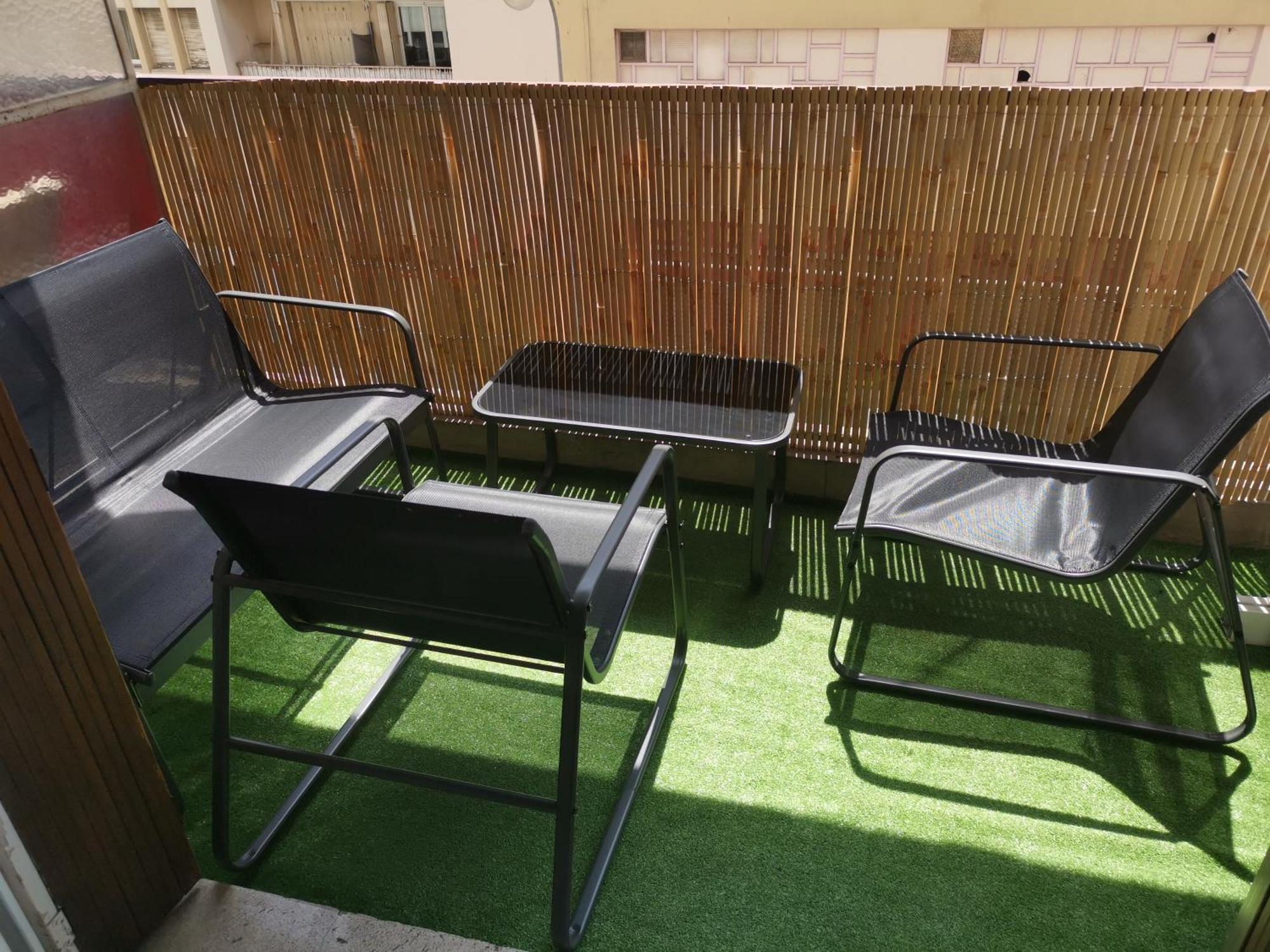 The Nice - 3 Rooms, 3Air Cond, 3Tv, 3Fans, 2 Wc, Wifi Everywhere 5Min Aeroport, Train, Beach, 1Min Tram, 15 Min Centre, Port, Parking Possible Екстер'єр фото